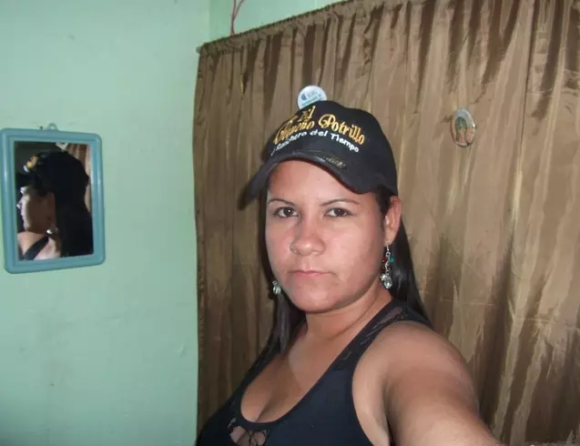 Mujer de 36 busca hombre para hacer pareja en Mene Grande, Venezuela