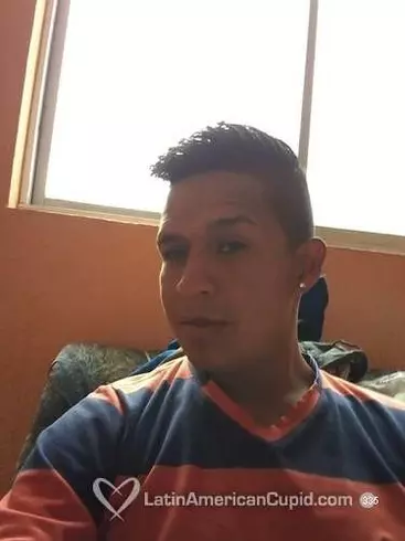 Chico de 33 busca chica para hacer pareja en Quito, Ecuador