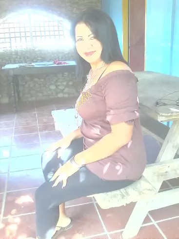 Mujer de 48 busca hombre para hacer pareja en Maracaibo, Venezuela