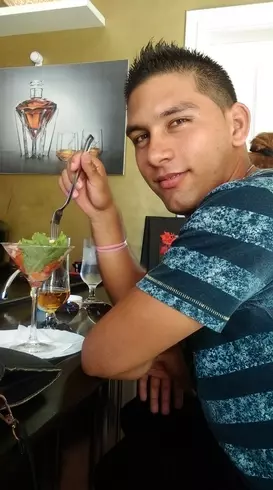 Chico de 29 busca chica para hacer pareja en Holguin, Cuba