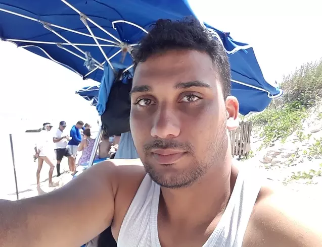 Chico de 29 busca chica para hacer pareja en La Habana, Cuba