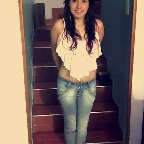 Chica de 32 busca chico para hacer pareja en Bucaramanga, Colombia