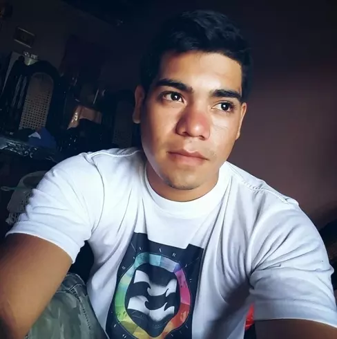 Chico de 28 busca chica para hacer pareja en Chinandega, Nicaragua