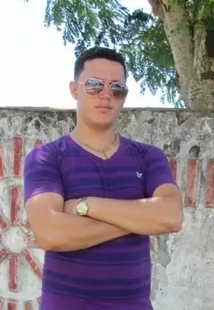 Chico de 33 busca chica para hacer pareja en Villa clara, Cuba
