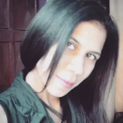 Mujer de 37 busca hombre para hacer pareja en Caracas, Venezuela