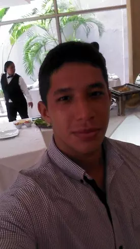 Chico de 27 busca chica para hacer pareja en Barranquilla, Colombia