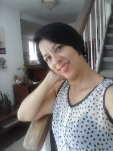 Mujer de 60 busca hombre para hacer pareja en Venezuela