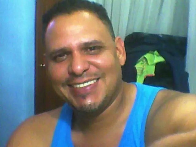 Hombre de 52 busca mujer para hacer pareja en Valencia, Venezuela