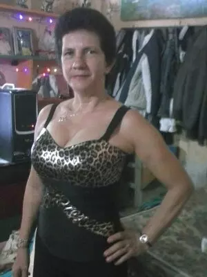 Mujer de 46 busca hombre para hacer pareja en Guayaquil, Ecuador