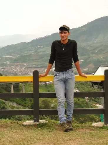 Chico de 29 busca chica para hacer pareja en Risaralda Pereira, Colombia