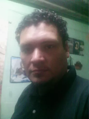 Hombre de 44 busca mujer para hacer pareja en Mejicanos, Salvador