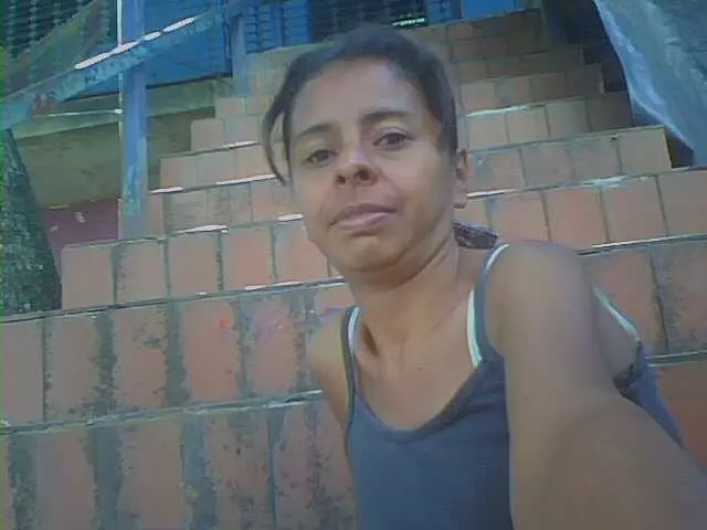 Mujer de 47 busca hombre para hacer pareja en Valencia, Venezuela