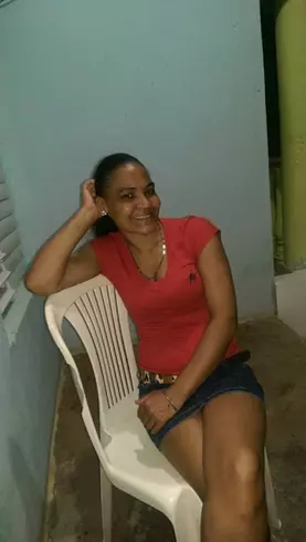 Mujer de 40 busca hombre para hacer pareja en Santa Cruz Del Seibo,Rep.Dom, República Dominicana
