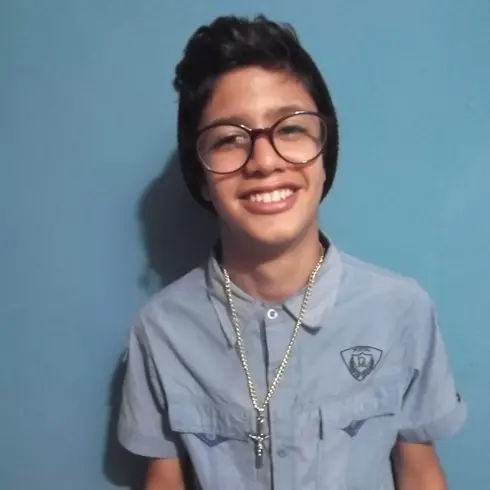 Chico de 21 busca chica para hacer pareja en Barquisimeto, Venezuela