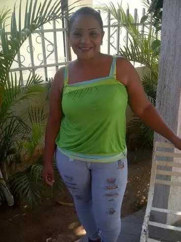 Mujer de 48 busca hombre para hacer pareja en Maracaibo, Venezuela