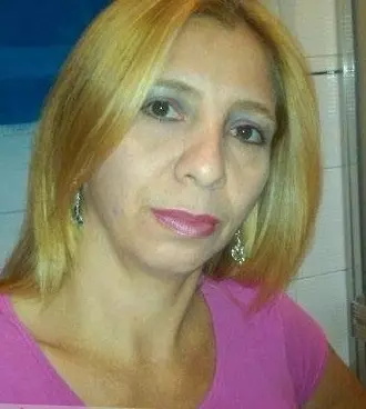 Mujer de 48 busca hombre para hacer pareja en Caracas, Venezuela