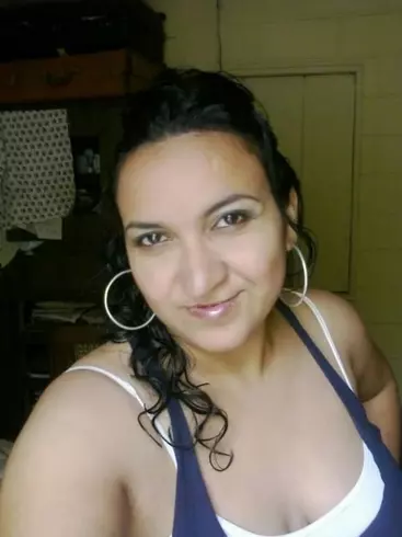 Mujer de 39 busca hombre para hacer pareja en Managua, Nicaragua